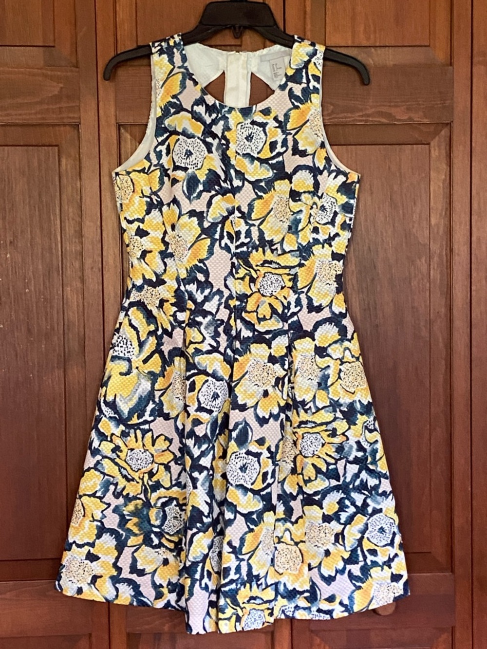 H&M Sleeveless Cut Out Yellow Floral Midi Dress
